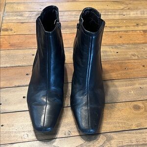 Bandolino Sleek Black Ankle Booties